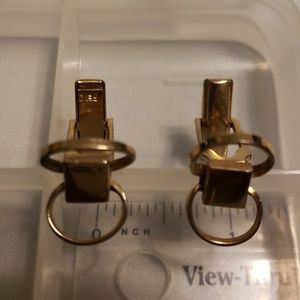 Cuff links gold tone